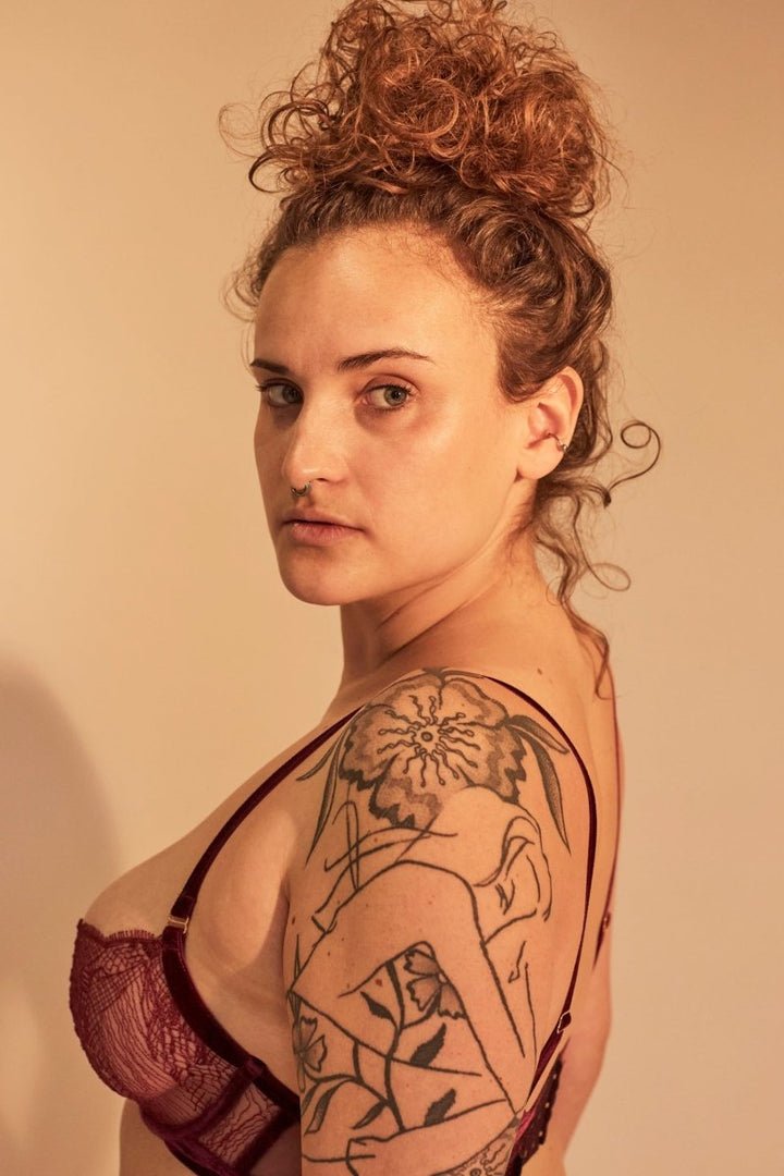Stronger than you think - DEMI BRA - SAMPLE - theunderargument.com