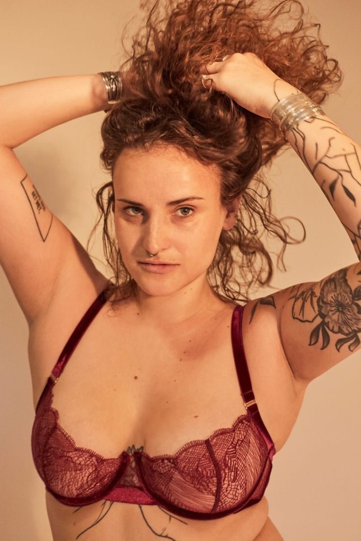 Stronger than you think - DEMI BRA - SAMPLE - theunderargument.com